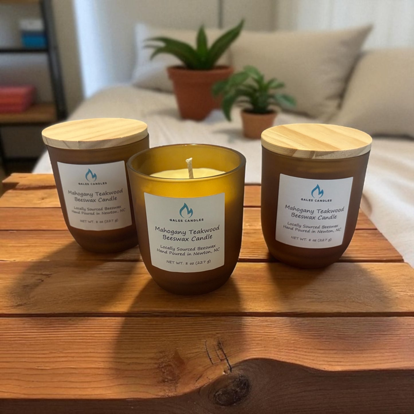 Mahogany Teakwood Beeswax Candle