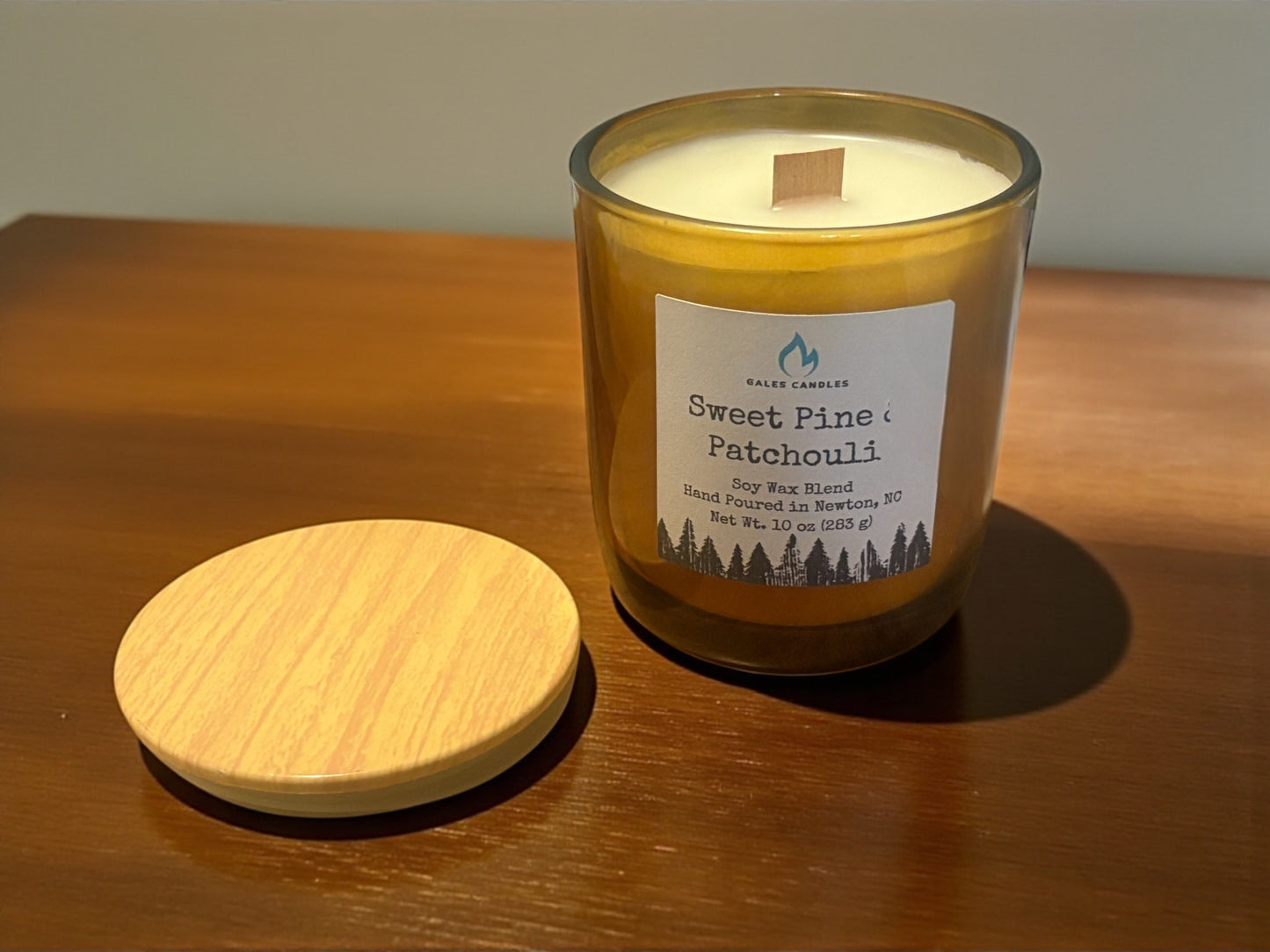 Sweet Pine & Patchouli Candle