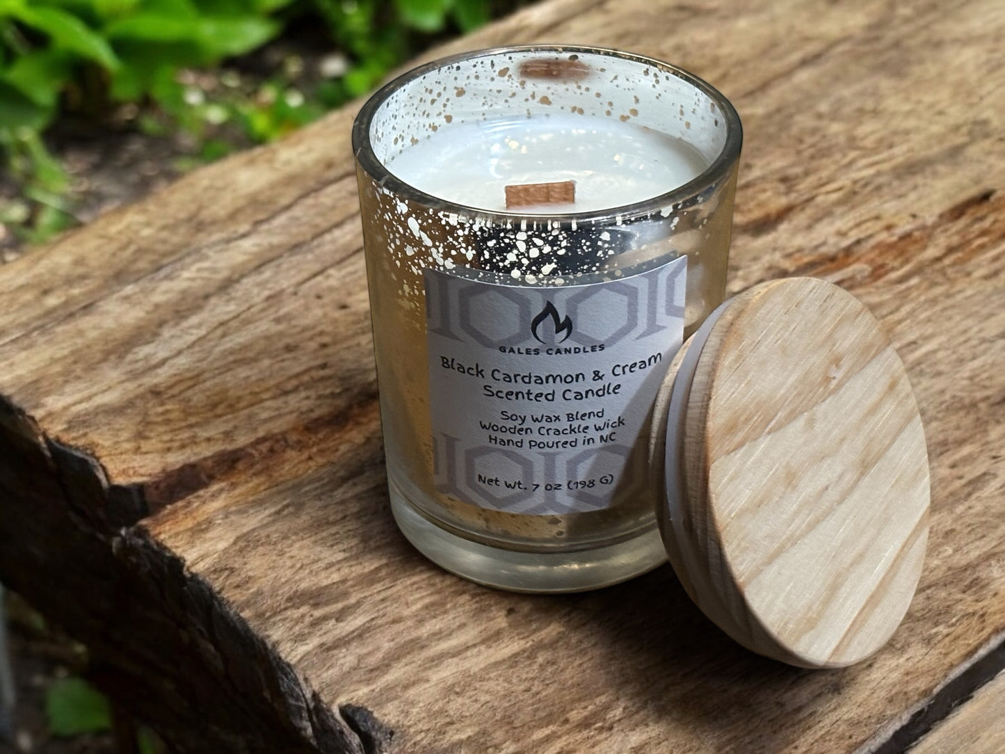 Black Cardamon & Cream Scented Candle