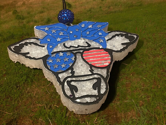 Patriotic Cow Freshie