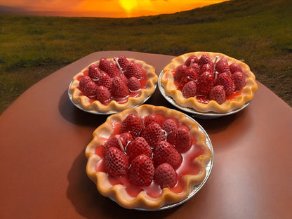 Strawberry Candle Pie